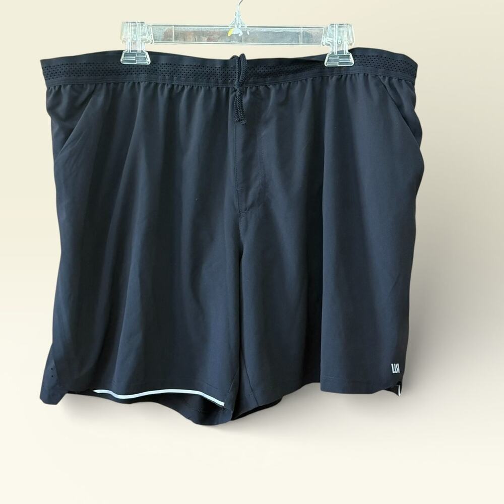 VRST Mens XXL 7" Inseam Pull On Lightweight Shorts Black Enthusiast Running